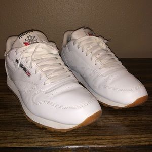 Reebok Hommes Classic Size 10 White/Gum